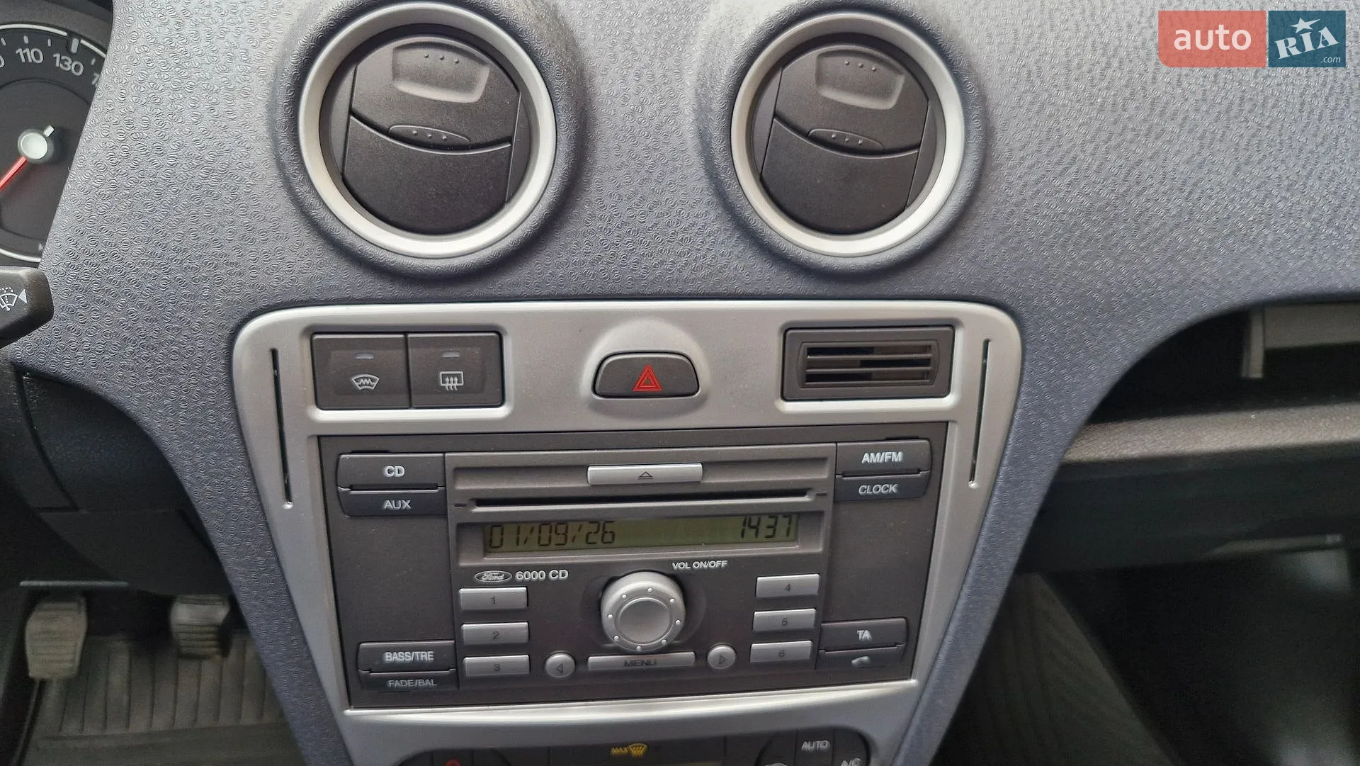 2011 Ford Fusion - мініатюра 34