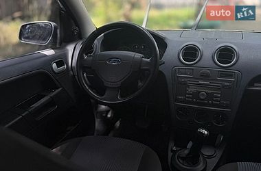 Хэтчбек Ford Fusion 2008 в Киеве