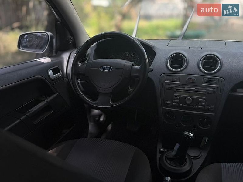 Хэтчбек Ford Fusion 2008 в Киеве