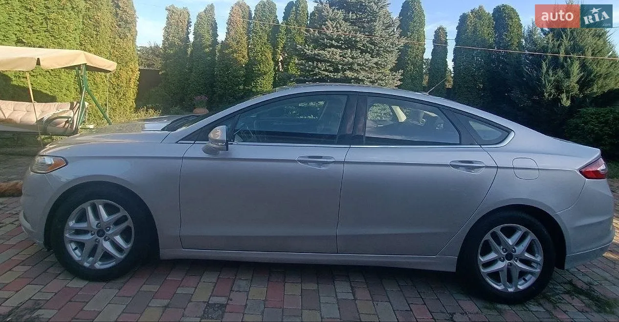 2016 Ford Fusion - мініатюра 4