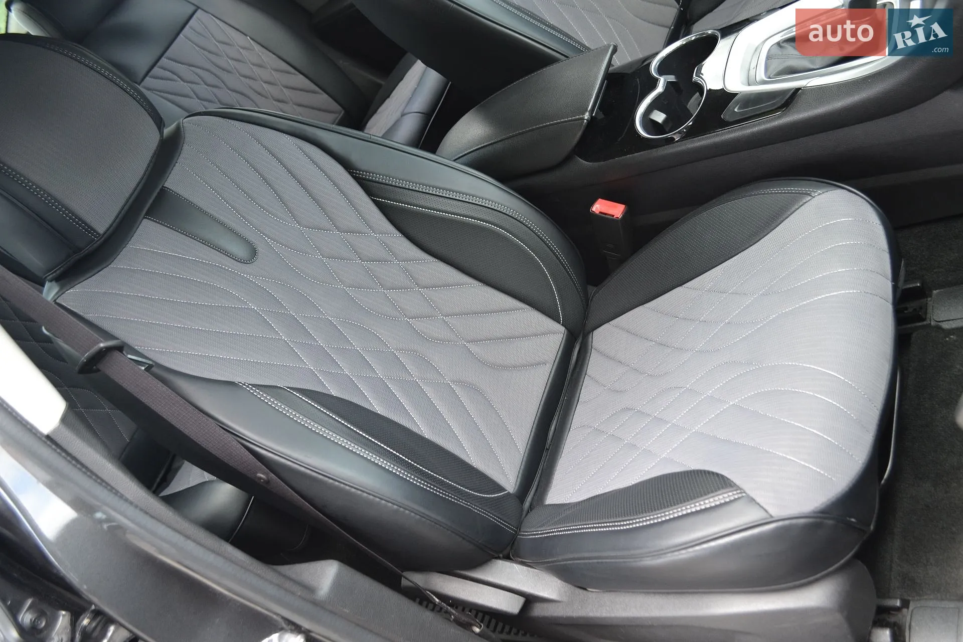 2015 Ford Fusion - мініатюра 19