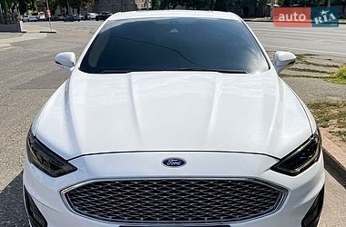 Седан Ford Fusion 2019 в Одессе