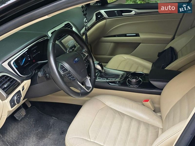 Седан Ford Fusion 2015 в Одессе