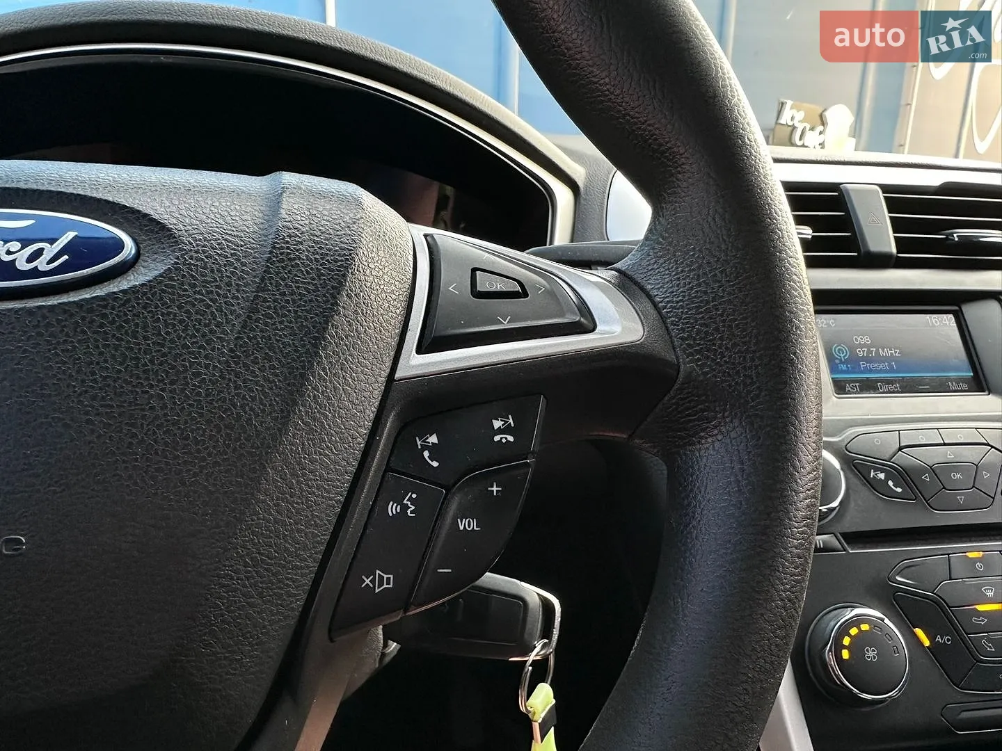 2015 Ford Fusion - мініатюра 22