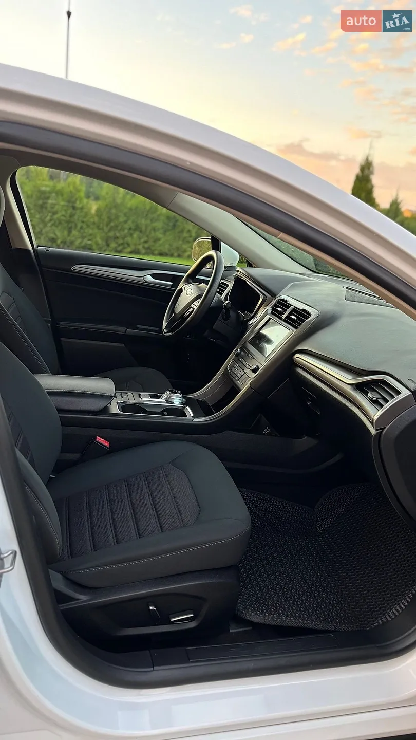 2019 Ford Fusion - мініатюра 11