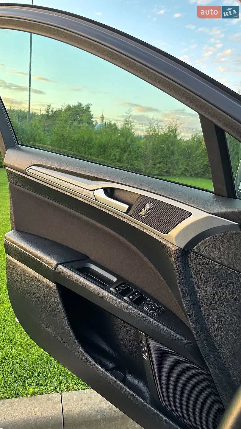 2019 Ford Fusion - мініатюра 16
