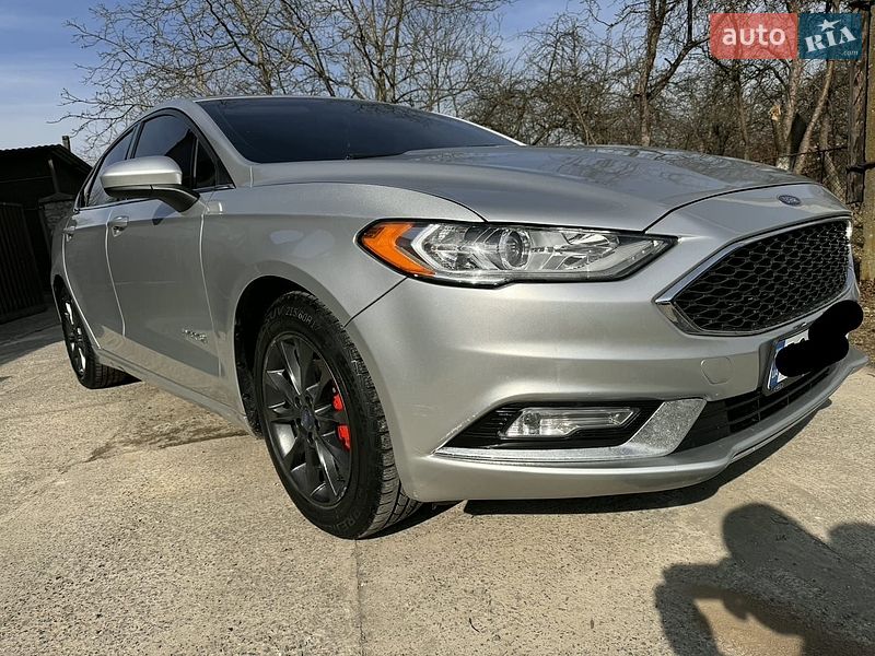 Седан Ford Fusion 2017 в Дрогобыче