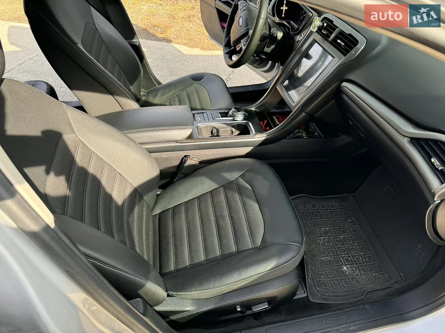 2017 Ford Fusion - мініатюра 24