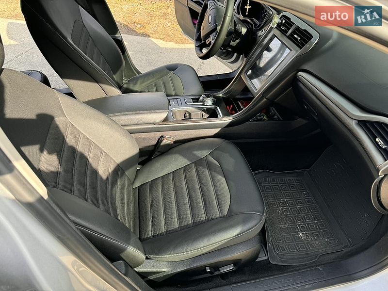 Седан Ford Fusion 2017 в Дрогобыче