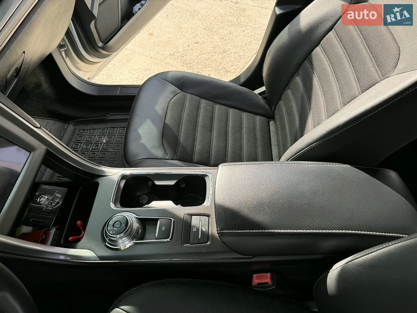 2017 Ford Fusion - мініатюра 38
