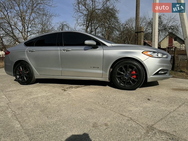Седан Ford Fusion 2017 в Дрогобыче