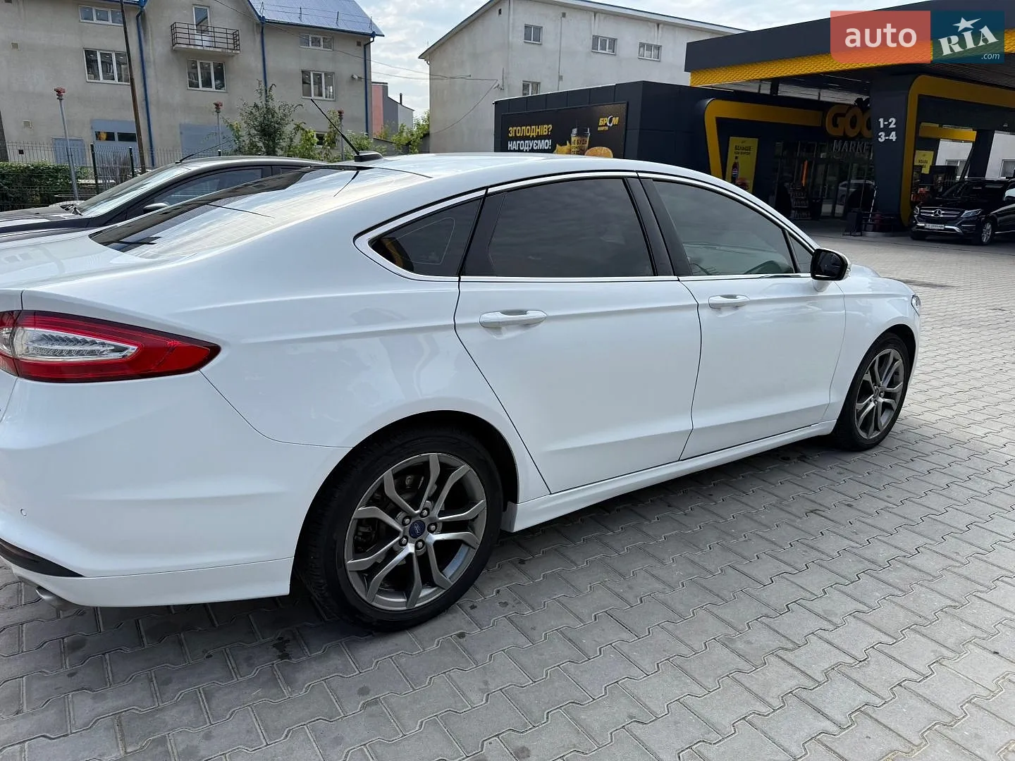 2015 Ford Fusion - мініатюра 14