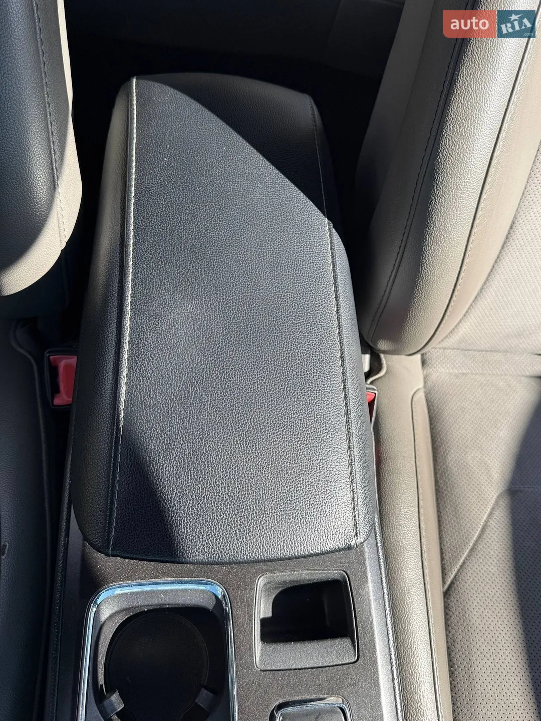 2016 Ford Fusion - мініатюра 35