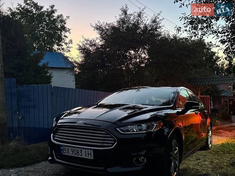 Седан Ford Fusion 2014 в Хмельницькому