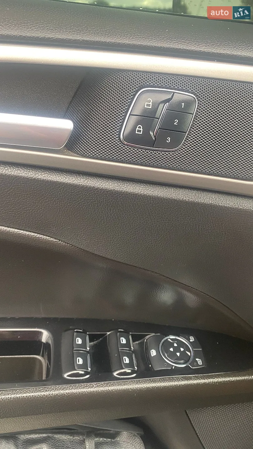 2016 Ford Fusion - мініатюра 4