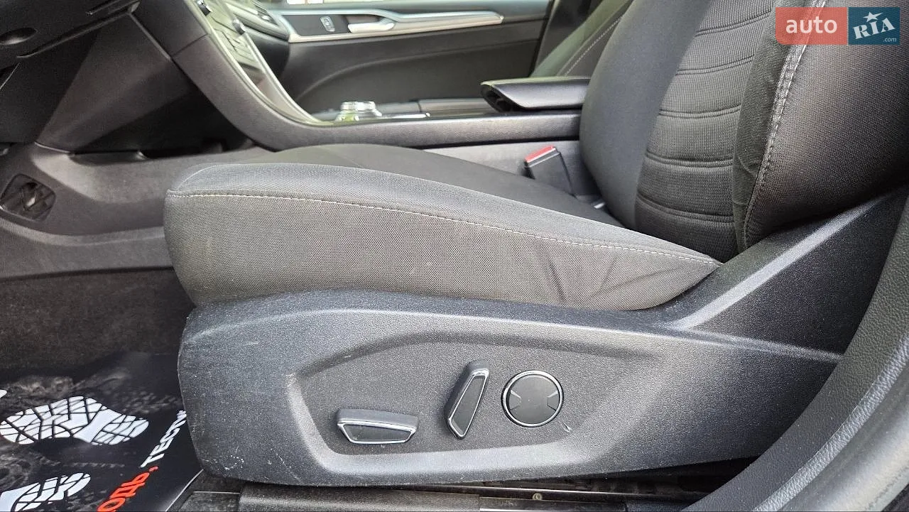 2019 Ford Fusion - мініатюра 15