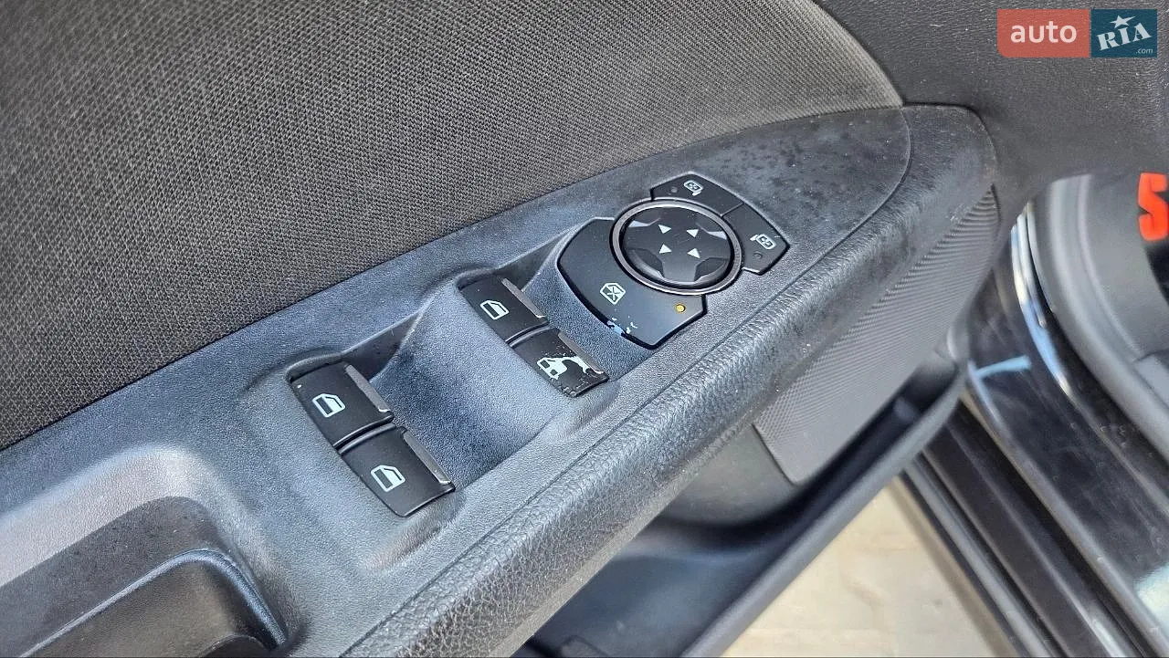 2019 Ford Fusion - мініатюра 18