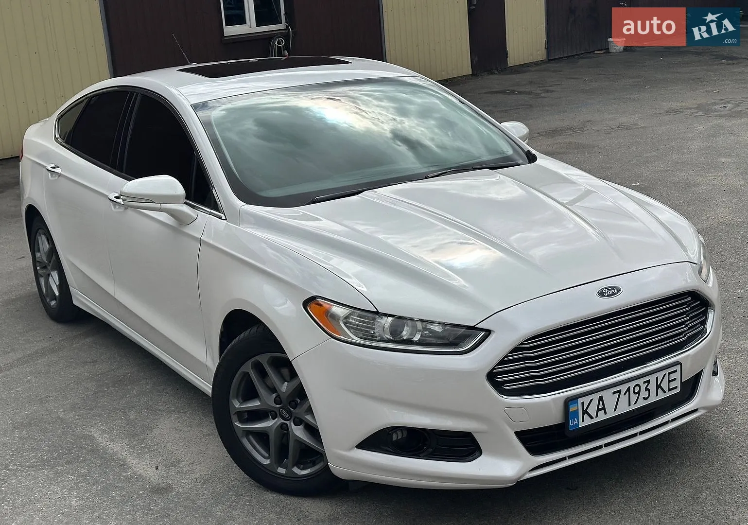 2013 Ford Fusion - фото 1