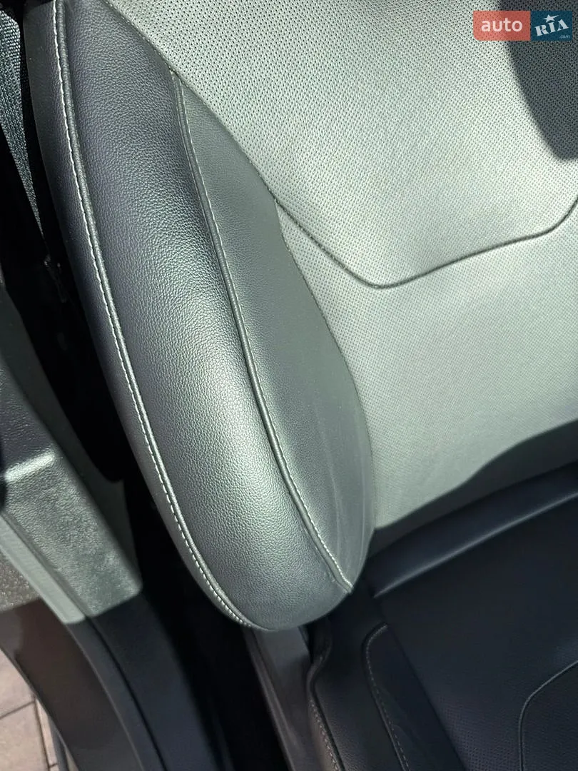 2016 Ford Fusion - мініатюра 66