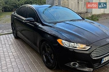 Седан Ford Fusion 2015 в Ірпені