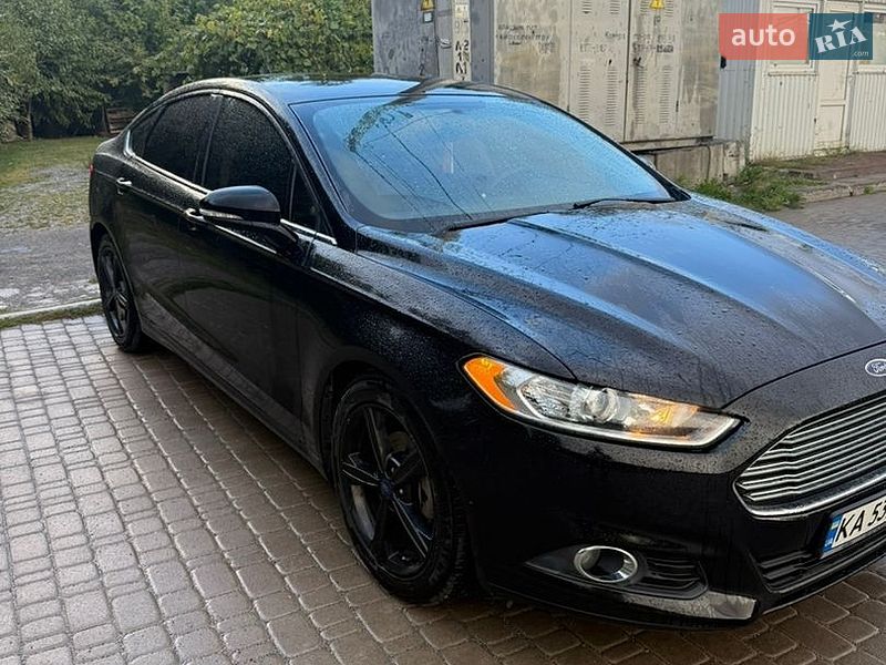 Седан Ford Fusion 2015 в Ірпені
