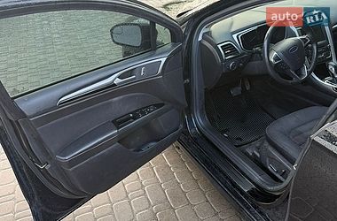 Седан Ford Fusion 2015 в Ірпені