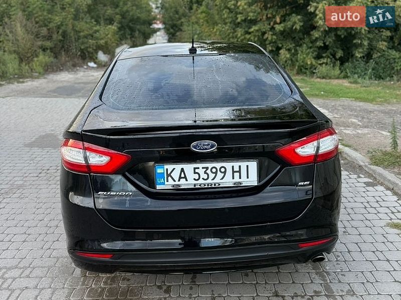 Седан Ford Fusion 2015 в Ірпені