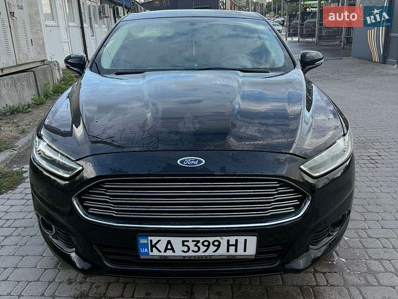 Седан Ford Fusion 2015 в Ірпені