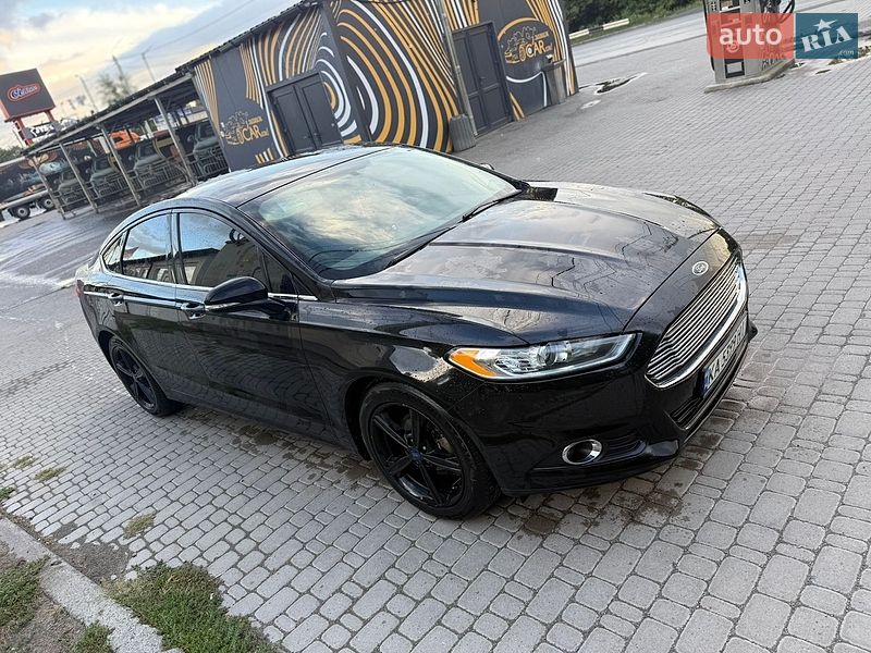 Седан Ford Fusion 2015 в Ірпені