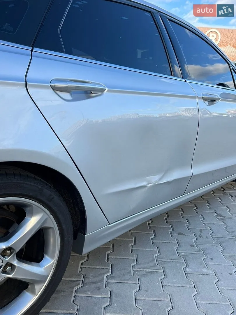 2016 Ford Fusion - мініатюра 5