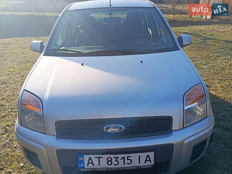 Хетчбек Ford Fusion 2009 в Лісному Хлібичині