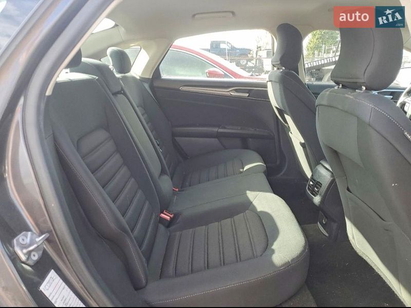 Седан Ford Fusion 2019 в Дрогобичі