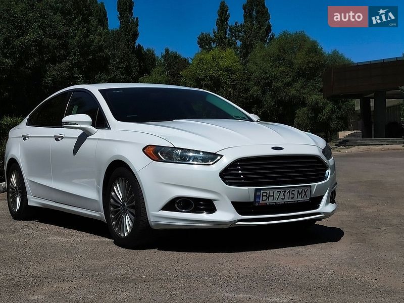 Седан Ford Fusion 2015 в Одессе