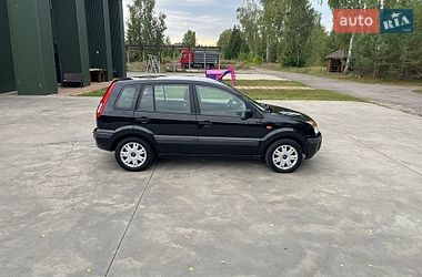 Хэтчбек Ford Fusion 2007 в Славуте