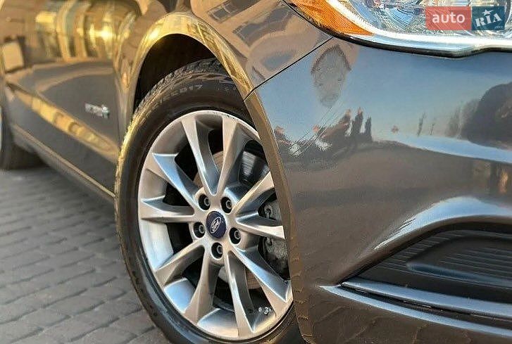 Седан Ford Fusion 2016 в Ровно фото 8 Седан Ford Fusion 2016 в Ровно