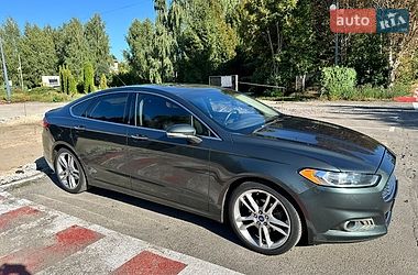 Седан Ford Fusion 2015 в Києві