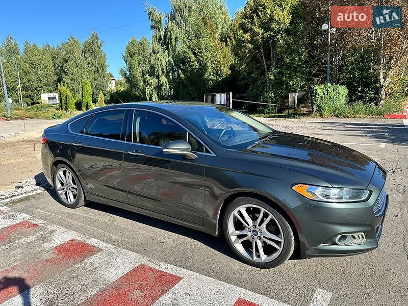 Седан Ford Fusion 2015 в Києві
