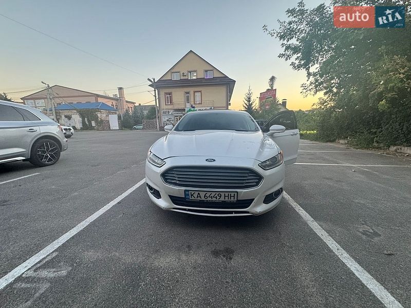 Ford Fusion 2015