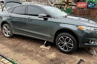 Седан Ford Fusion 2015 в Києві