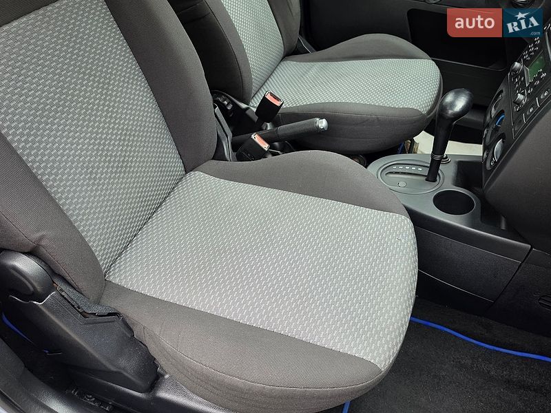 Хэтчбек Ford Fusion 2005 в Тернополе фото 41 Хэтчбек Ford Fusion 2005 в Тернополе