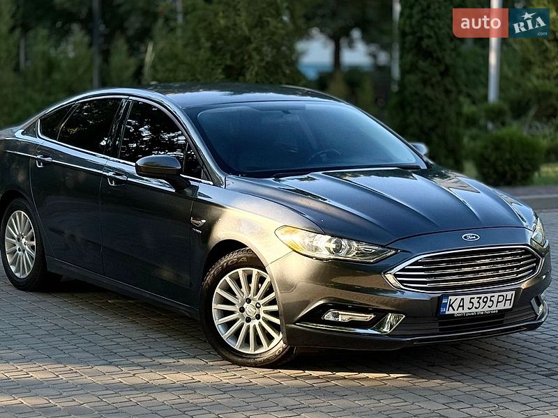 Седан Ford Fusion 2016 в Луцке