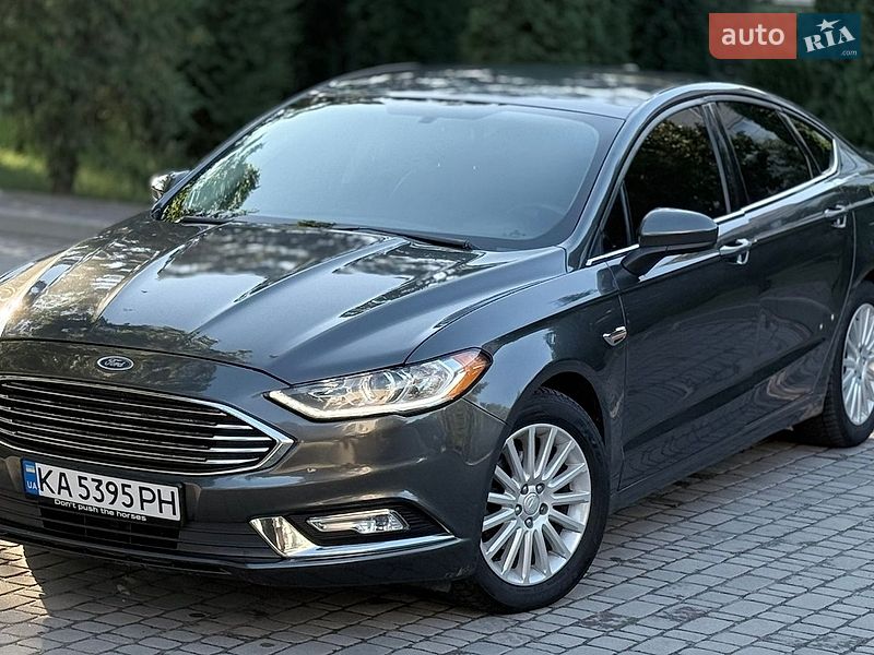 Седан Ford Fusion 2016 в Луцке