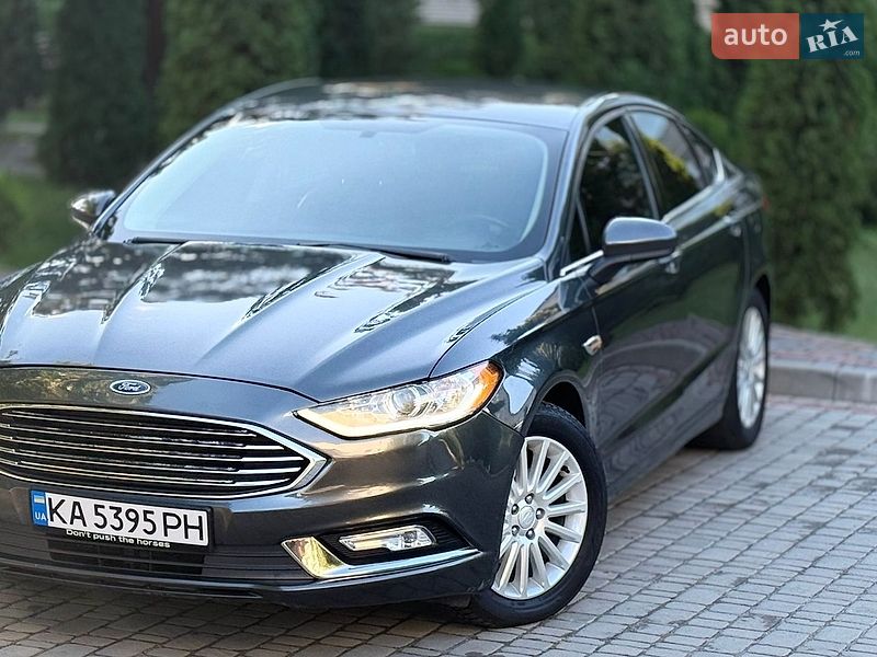 Седан Ford Fusion 2016 в Луцке