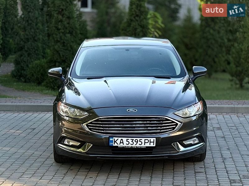 Седан Ford Fusion 2016 в Луцке