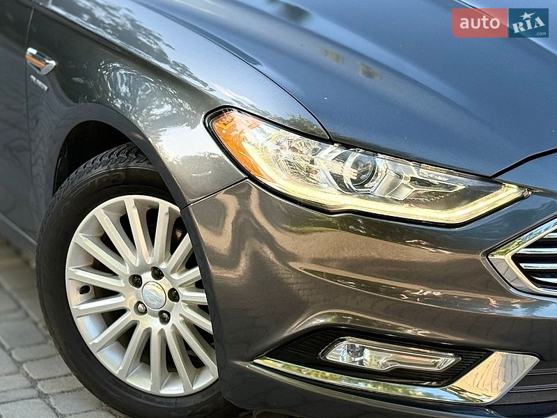 Седан Ford Fusion 2016 в Луцке