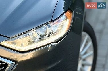 Седан Ford Fusion 2016 в Луцке