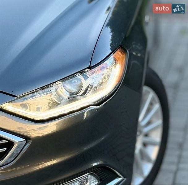 Седан Ford Fusion 2016 в Луцке