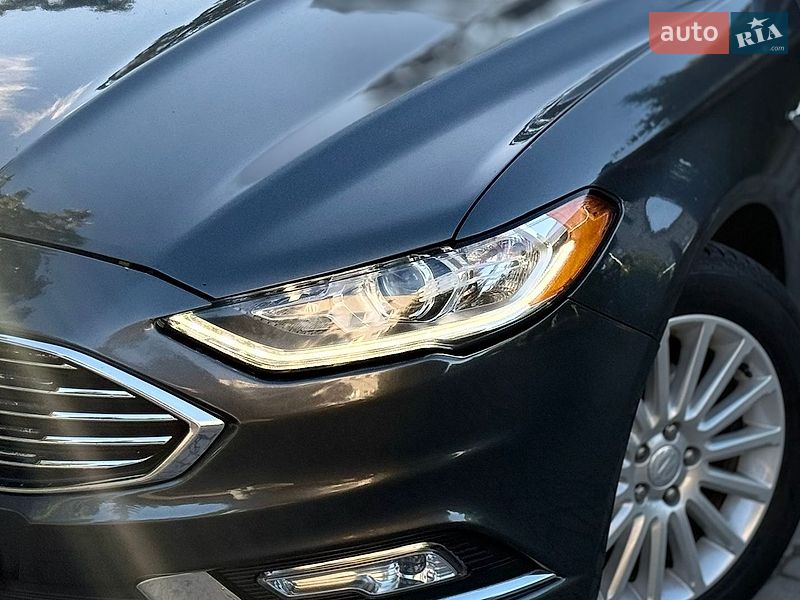 Седан Ford Fusion 2016 в Луцке