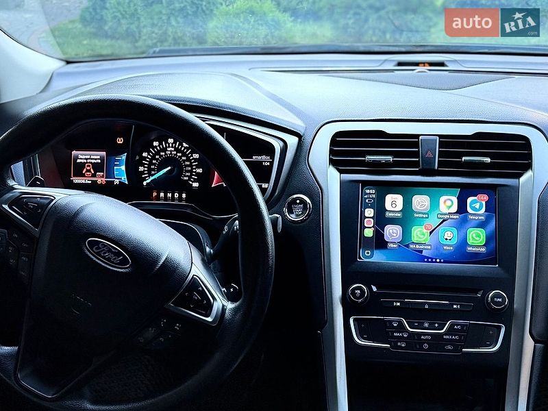 Седан Ford Fusion 2016 в Луцке