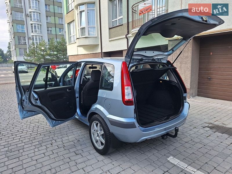 Хетчбек Ford Fusion 2007 в Івано-Франківську